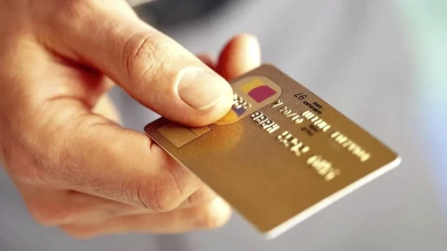 1,52 trilyon TL tutarında ödeme kartla yapıldı