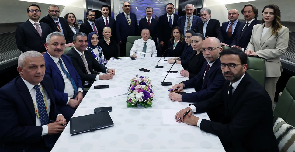 "Hedefimiz terör belasından tamamen kurtulmak ve geleceğe yürümek''