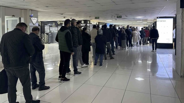 İstanbul’da altın kuyruğu