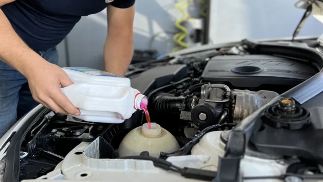 Oto tamirciler eleman bulamıyor