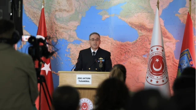 "’Türkiye, Pakistan’a 6 uçak dolusu silah gönderdi’ iddiası doğru değil"
