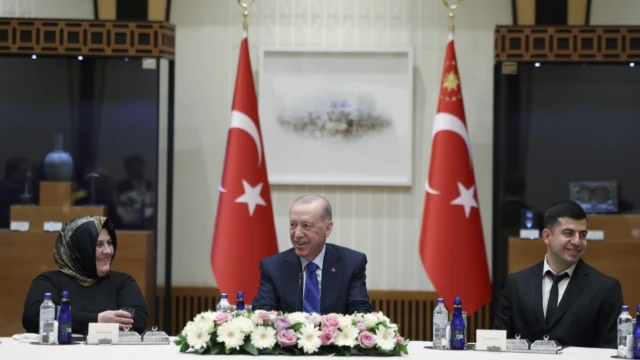 Cumhurbaşkanı Erdoğan, işçilerle bir araya geldi
