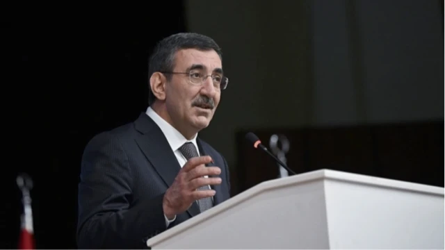 Cumhurbaşkanı Yardımcısı Yılmaz’dan cari açık mesajı