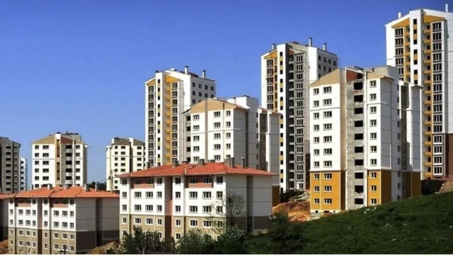Konut fiyatları Nisan ayında yıllık yüzde 32,9 arttı
