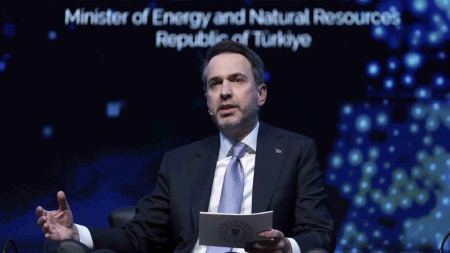 ‘‘Türkiye küresel bir aktör olma yolunda ilerliyor’’