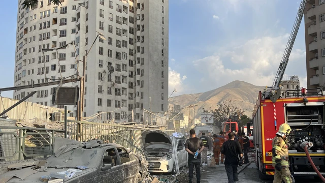 Tahran'da 78, Tebriz'de 8 kişi hayatını kaybetti