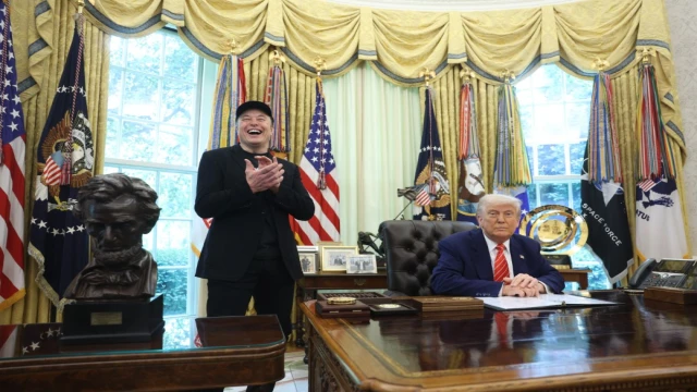Trump: "Musk aklını kaçırmış"