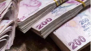 Bütçe Nisan ayında 174,7 milyar TL açık verdi